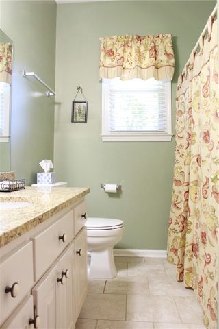 100 Camperdown Court, Easley, SC 29642