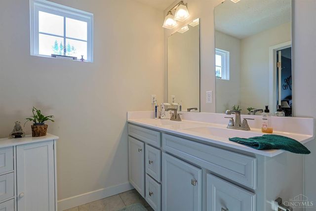 3275 Calistoga Lane, Hamilton, OH 45011