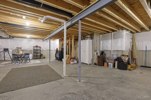 3275 Calistoga Lane, Hamilton, OH 45011