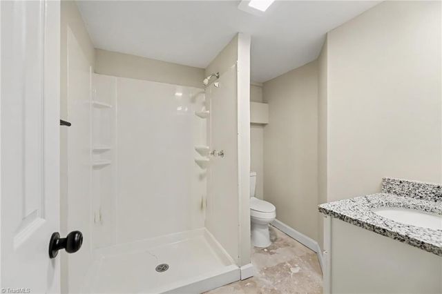 911 Harrison Crossroad Loop, Reidsville, NC 27230