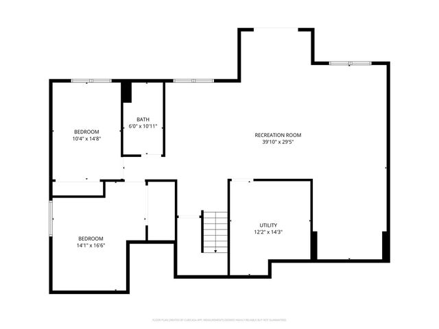 1537 Deerfield Dr, Fairfax, IA 52228