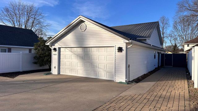 1111 E Elm Street, West Frankfort, IL 62896