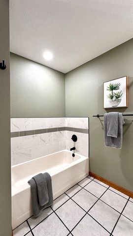 1111 E Elm Street, West Frankfort, IL 62896