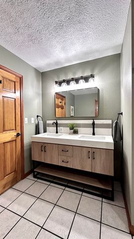 1111 E Elm Street, West Frankfort, IL 62896