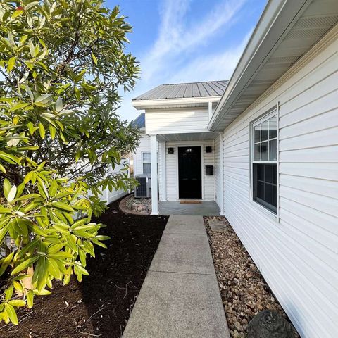 1111 E Elm Street, West Frankfort, IL 62896