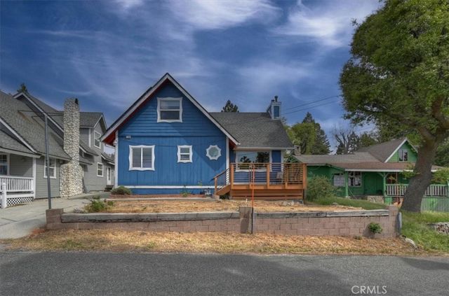 22680 Valley View, Crestline, CA 92325