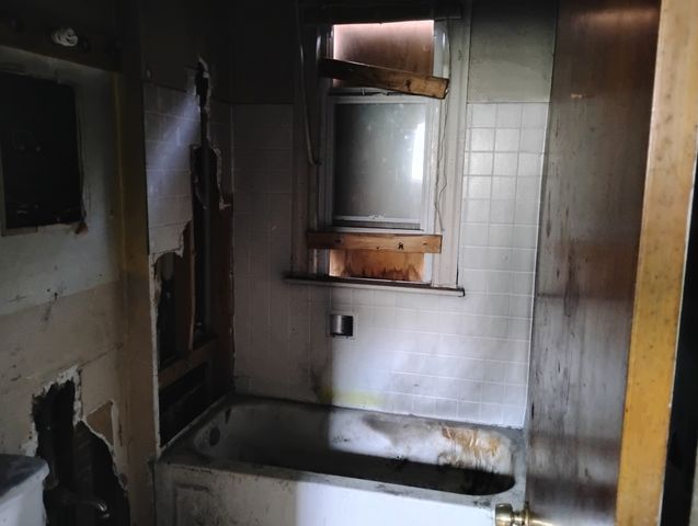 120 W 107th Street, Chicago, IL 60628