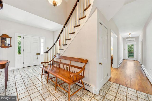 1646 FAIRVIEW RD, Glenmoore, PA 19343