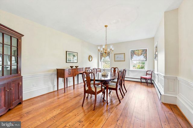 1646 FAIRVIEW RD, Glenmoore, PA 19343