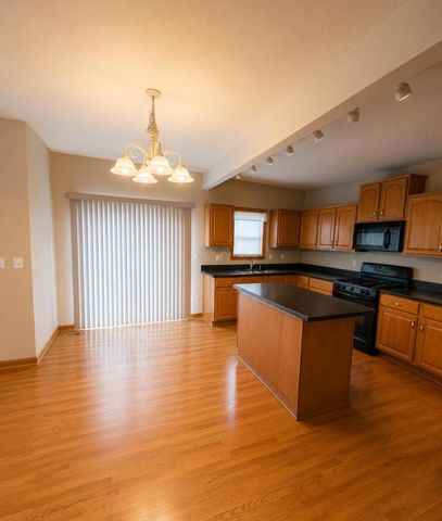 4848 W Woodland DRIVE, Franklin, WI 53132