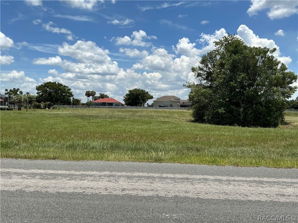 395 N Cherry Pop Drive, Inverness, FL 34453