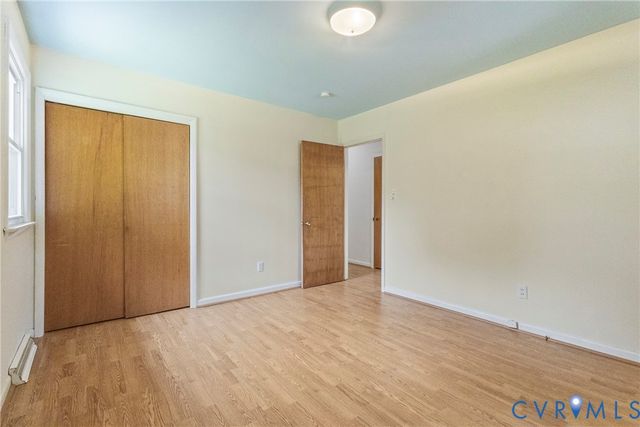 102 Verbov Ave, Colonial Heights, VA 23834