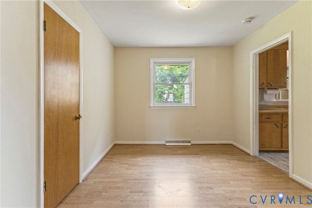 102 Verbov Ave, Colonial Heights, VA 23834