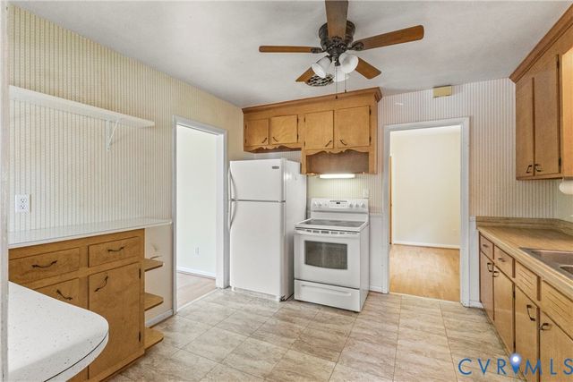 102 Verbov Ave, Colonial Heights, VA 23834