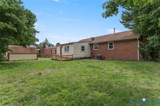 102 Verbov Ave, Colonial Heights, VA 23834