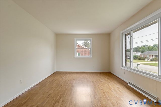 102 Verbov Ave, Colonial Heights, VA 23834