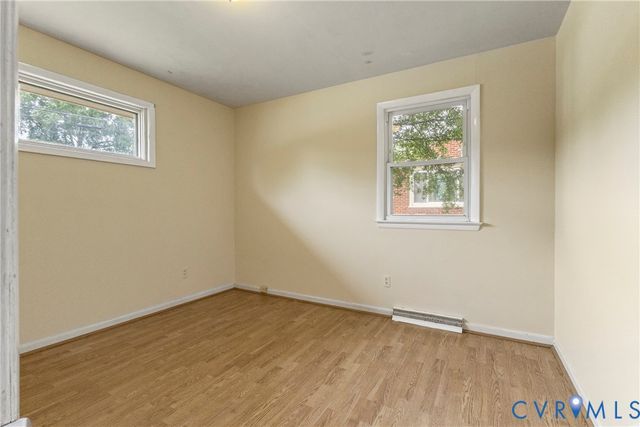 102 Verbov Ave, Colonial Heights, VA 23834