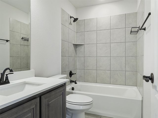 3121 Midnight Moon Drive, Mesquite, TX 75181