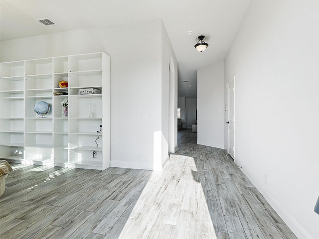 3121 Midnight Moon Drive, Mesquite, TX 75181