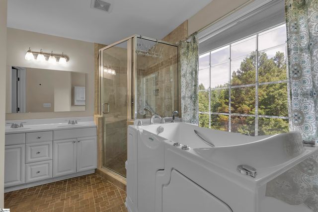 204 Long View Lane, Pickens, SC 29671