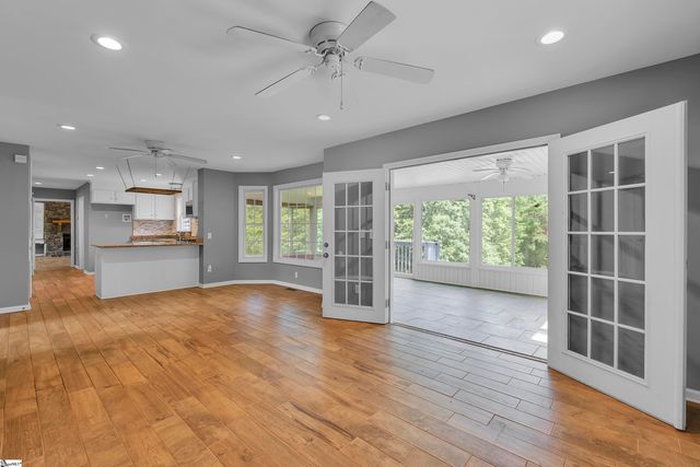 204 Long View Lane, Pickens, SC 29671