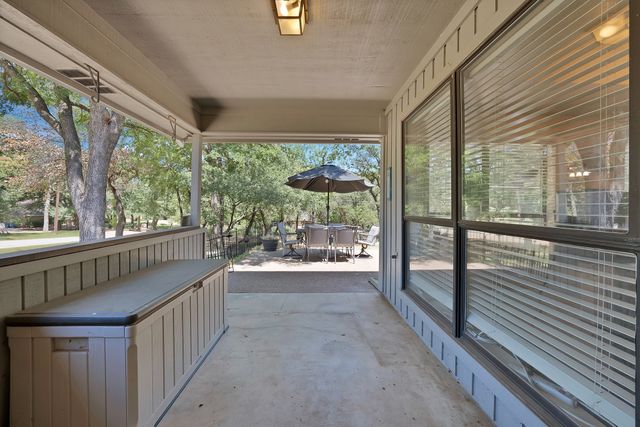 113 Cottonwood Court, Hudson Oaks, TX 76087