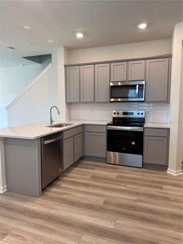 2555 WINSOME WAY, Davenport, FL 33896