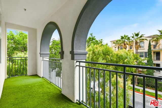 12963 Runway Road 321, Playa Vista, CA 90094