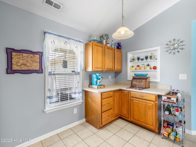 102 Sand Court, Jacksonville, NC 28546
