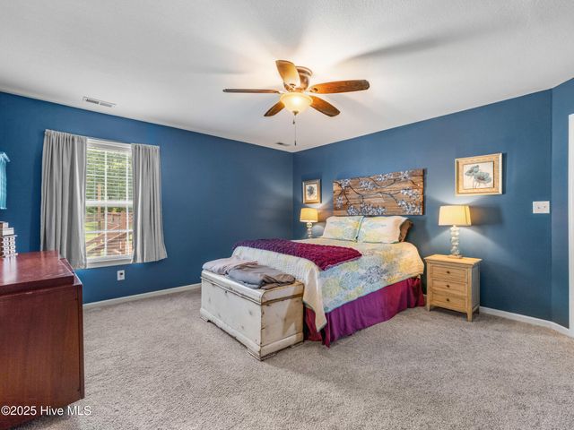 102 Sand Court, Jacksonville, NC 28546