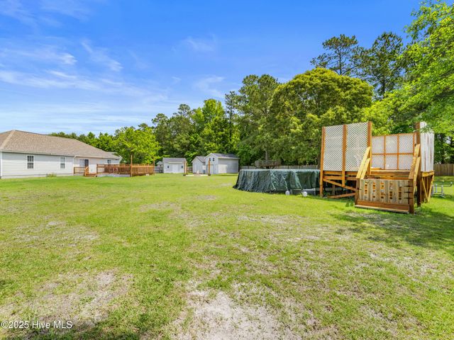 102 Sand Court, Jacksonville, NC 28546