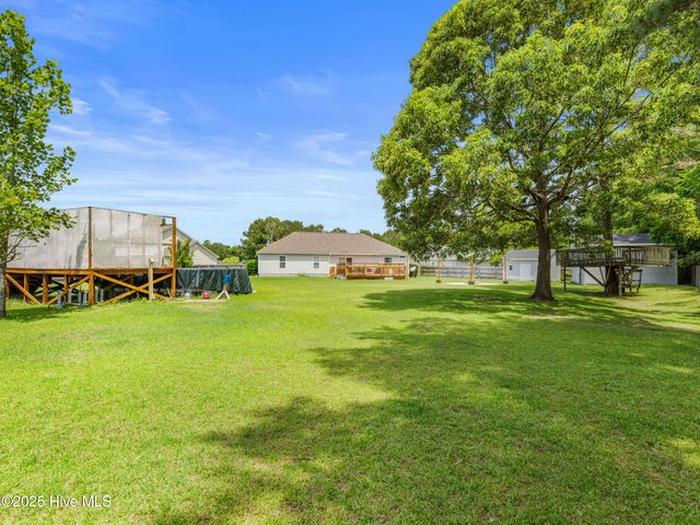 102 Sand Court, Jacksonville, NC 28546