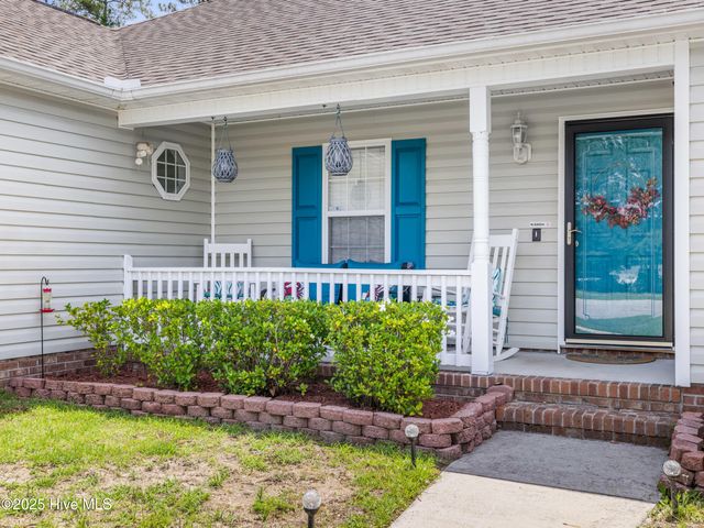 102 Sand Court, Jacksonville, NC 28546
