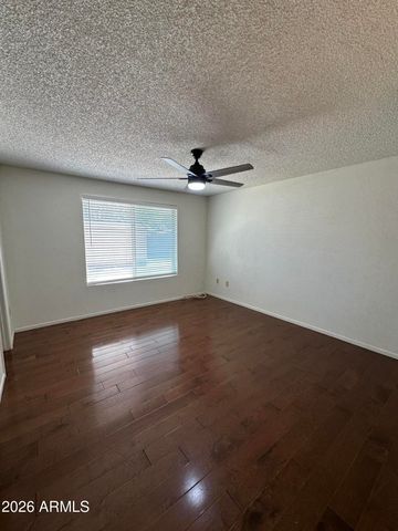 5653 W Hatcher Road, Glendale, AZ 85302