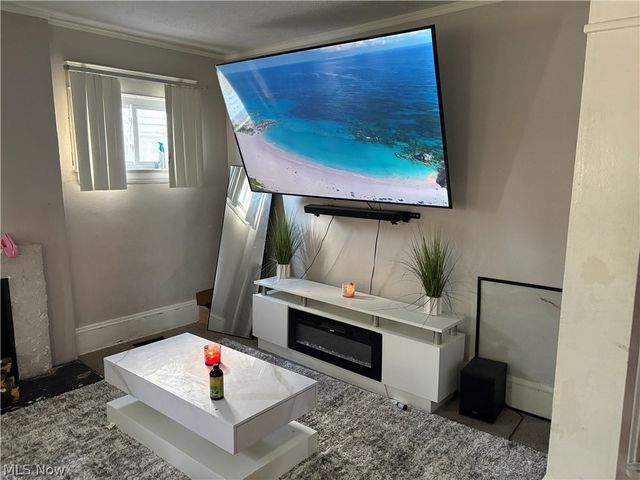 13514 Union Avenue, Cleveland, OH 44120