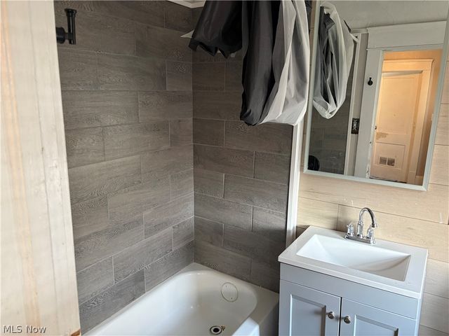 13514 Union Avenue, Cleveland, OH 44120