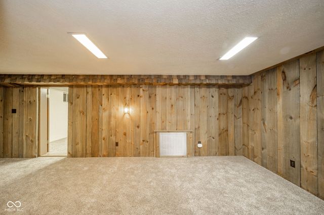 1616 Bundy Avenue, New Castle, IN 47362