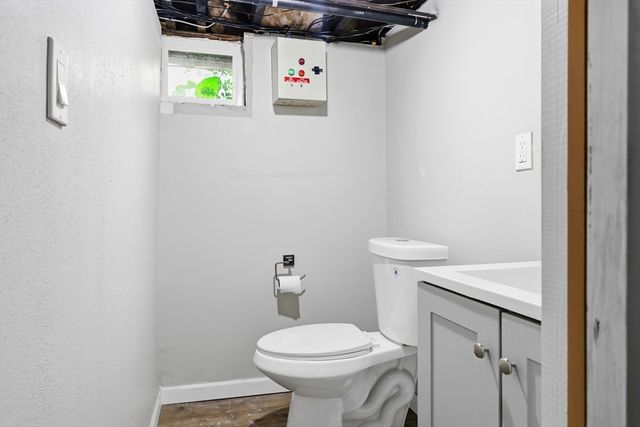 77 Carmody Rd, Hampden, MA 01036
