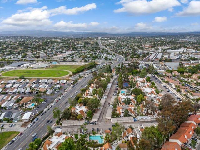 345 N Melrose Dr C, Vista, CA 92083