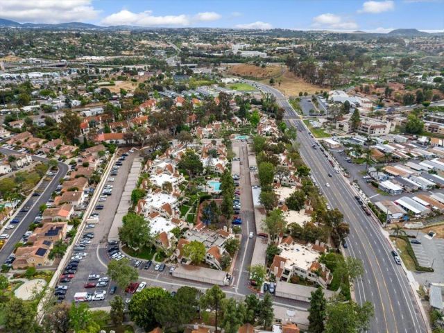 345 N Melrose Dr C, Vista, CA 92083