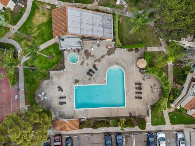 345 N Melrose Dr C, Vista, CA 92083