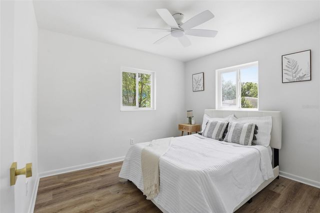 1617 SE 12TH AVENUE, Gainesville, FL 32641