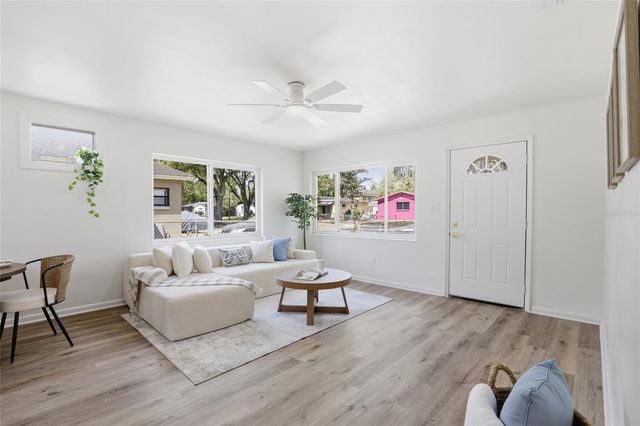 1617 SE 12TH AVENUE, Gainesville, FL 32641