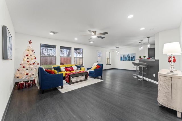 16310 Kendons Way Lane, Cypress, TX 77429