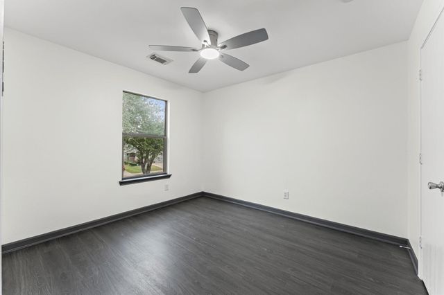 16310 Kendons Way Lane, Cypress, TX 77429