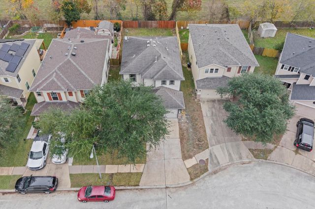 16310 Kendons Way Lane, Cypress, TX 77429