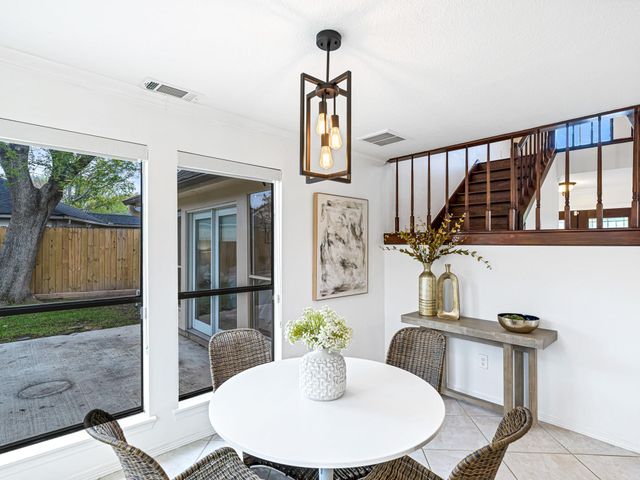 12422 Piping Rock Drive, Houston, TX 77077