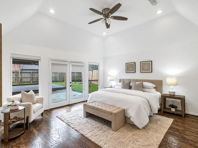 12422 Piping Rock Drive, Houston, TX 77077