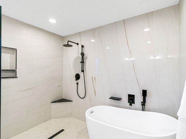 12422 Piping Rock Drive, Houston, TX 77077