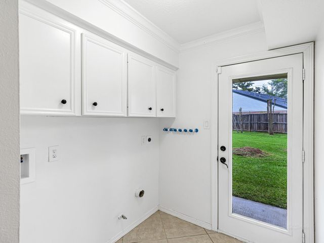 12422 Piping Rock Drive, Houston, TX 77077